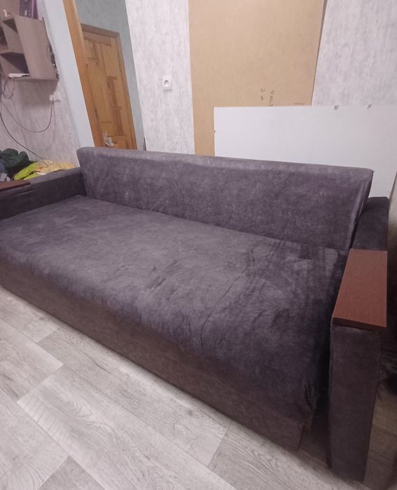 Продам диван  еврокнижку
