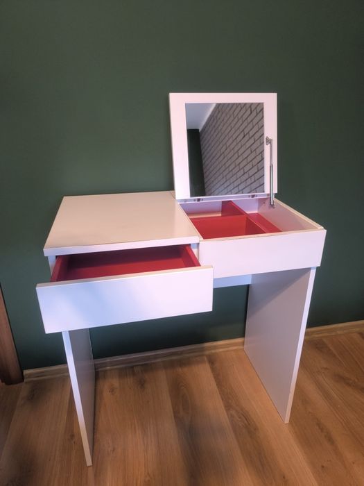 Toaletka Ikea Brimnes