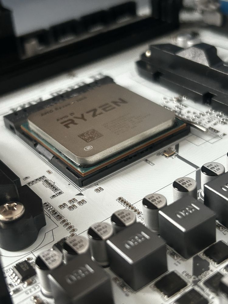 Komputer PC do gier | RTX 3060 TI| Ryzen 5 3600 | 16GB RAM SSF