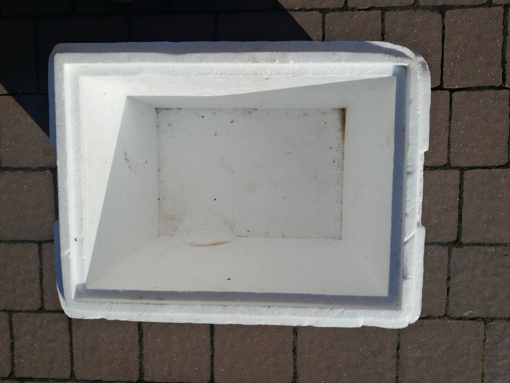 Pojemnik termoizolacyjny duży 40x34x30cm