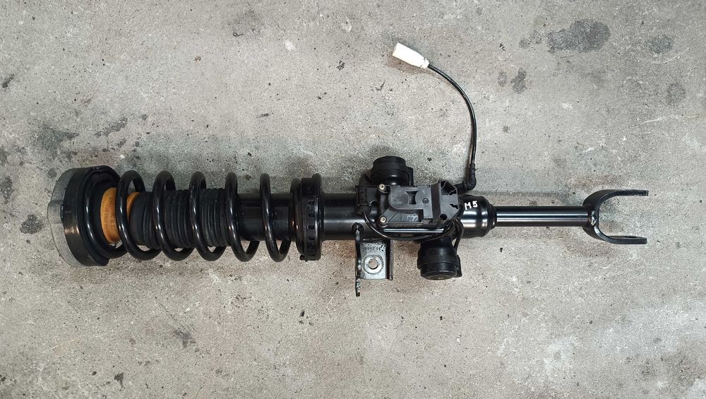 Амортизатор передний левый BMW 5 F10 F11 VDC стойка пружина БМВ