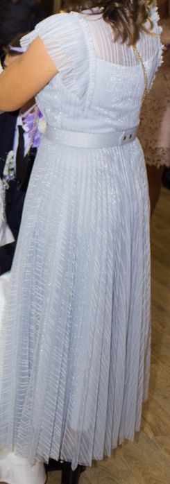 Продам дуже красиву сукню