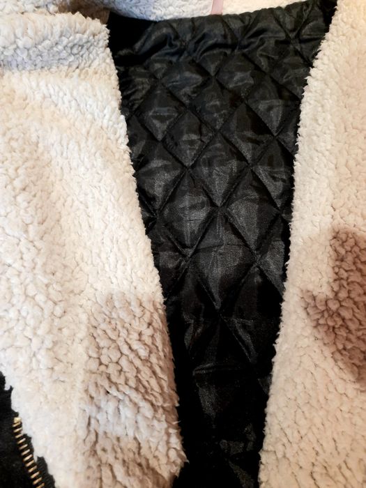 Дублянка косуха чорна з білим комірцем