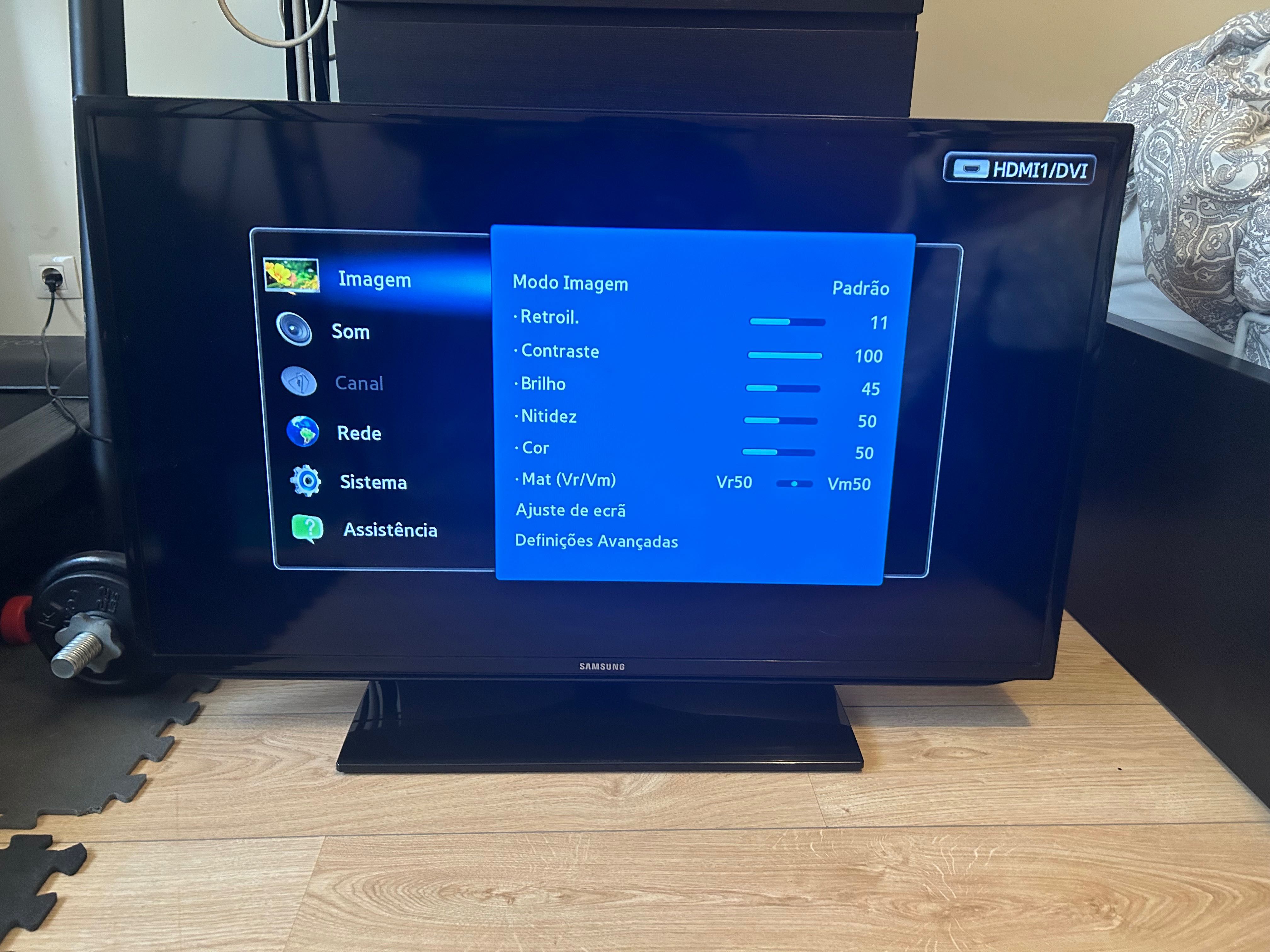 TV Samsung LCD 40’’