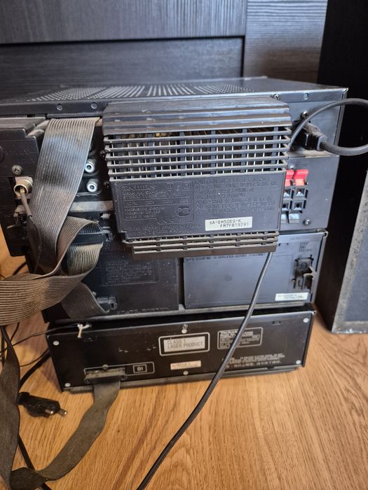 Wieża Technics SA-EH50 + dwa głośniki