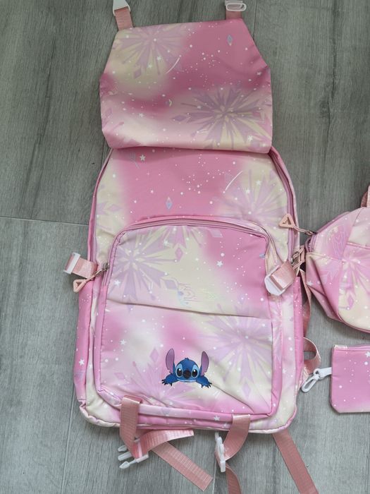 Conjunto Mochila , estojo e lancheira Stitch