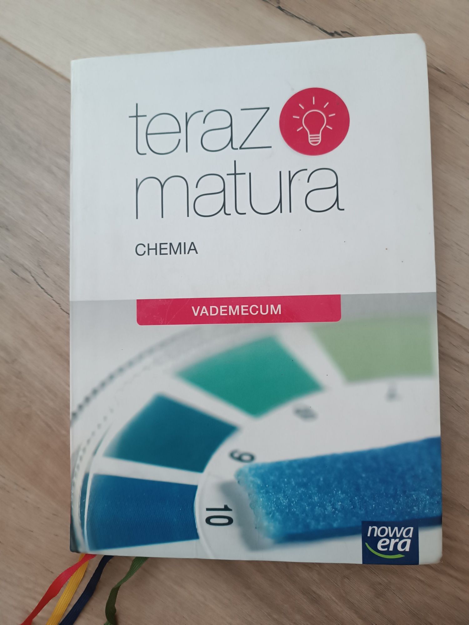 Vademecum z chemii i biologii