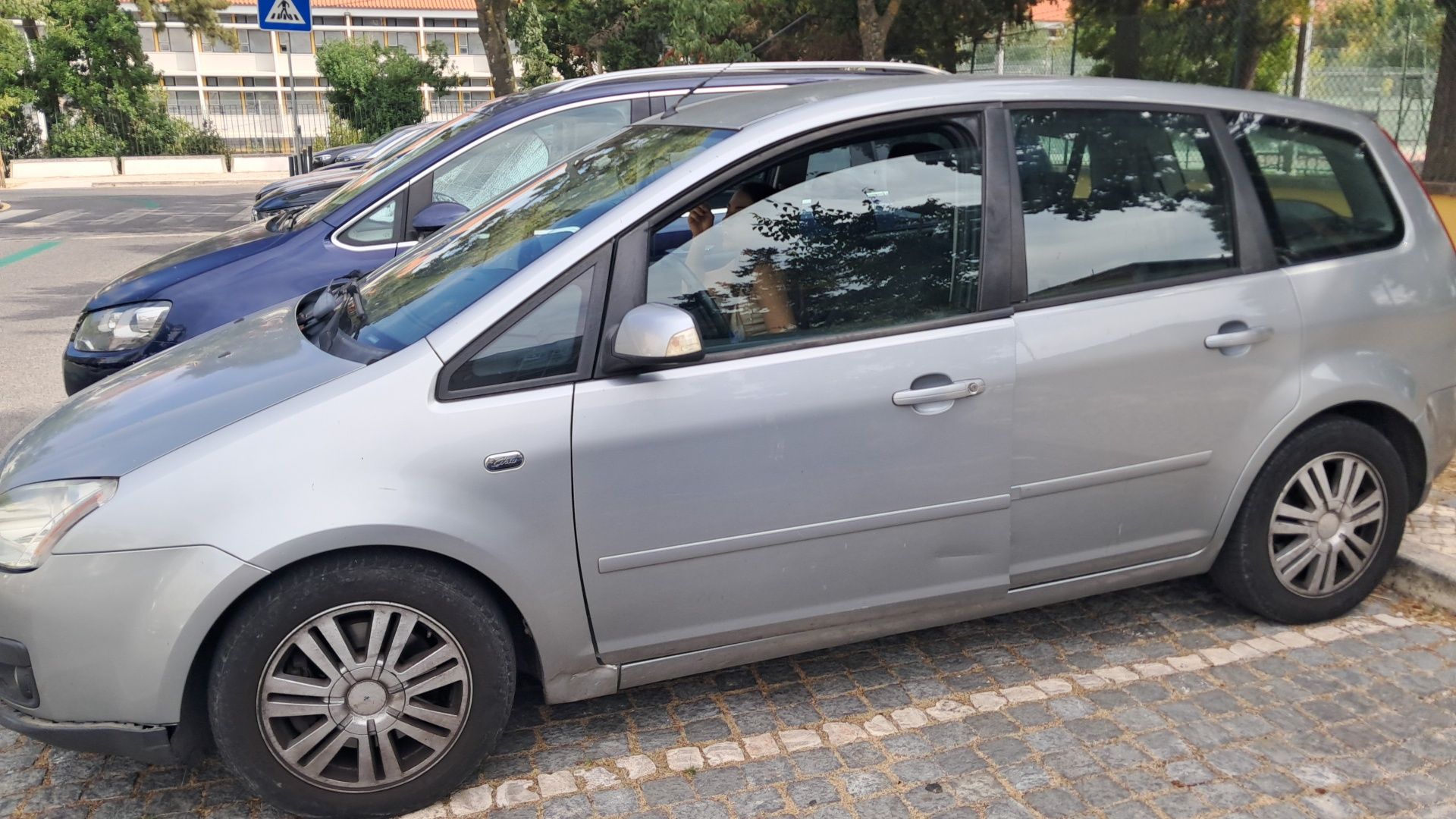 Vende se Ford C - Max