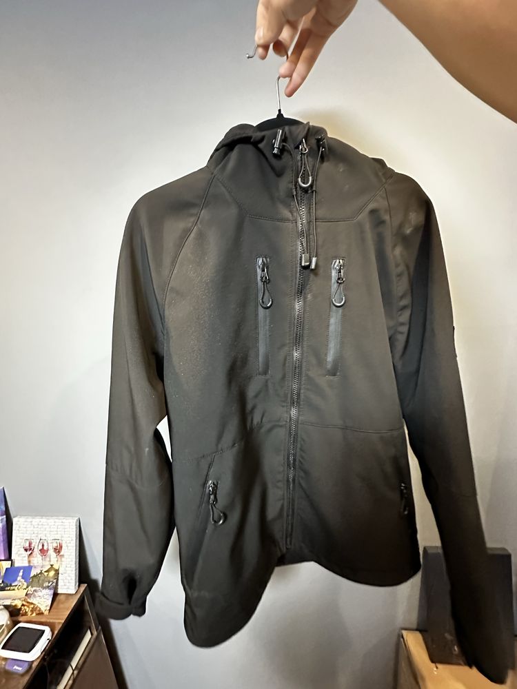 Продам куртку Staff, softshell