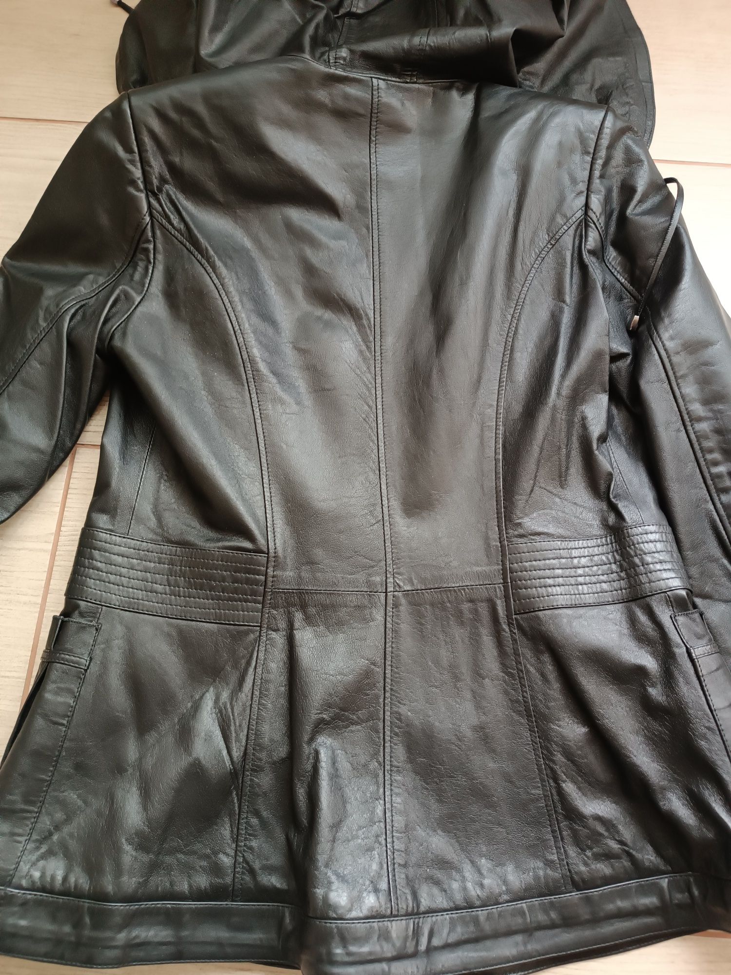 Куртка кожа размер М