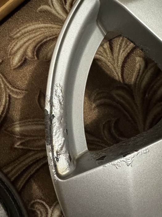 Продам диски r17 dezent 5/120