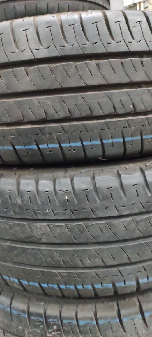 Pneus 225/65r16C Michelin Agilis 75% piso