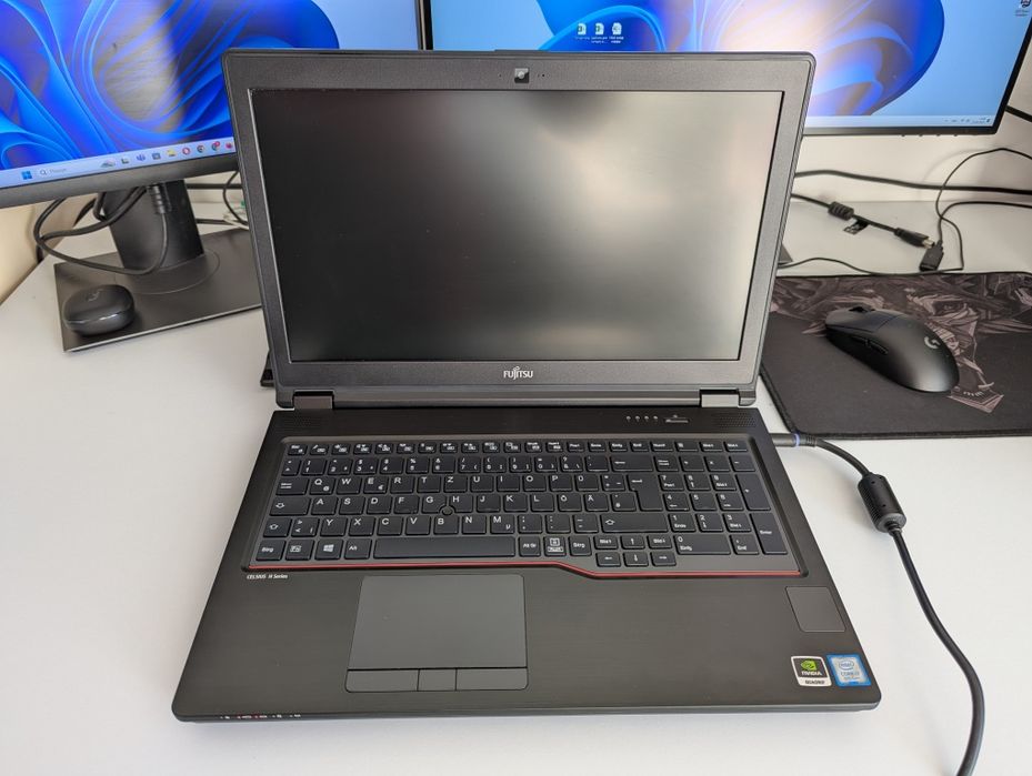 Ноутбук FUJITSU Celsius H780 (15.6"/i7-8850H/P600/32GB RAM/SSD 512GB)