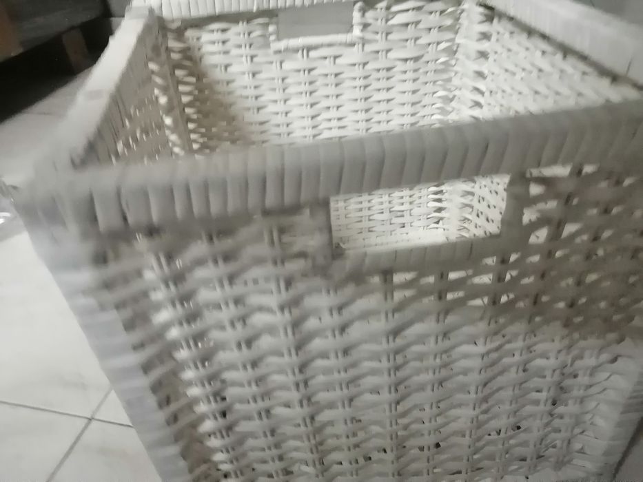 Vendo 5 cestos quase novos