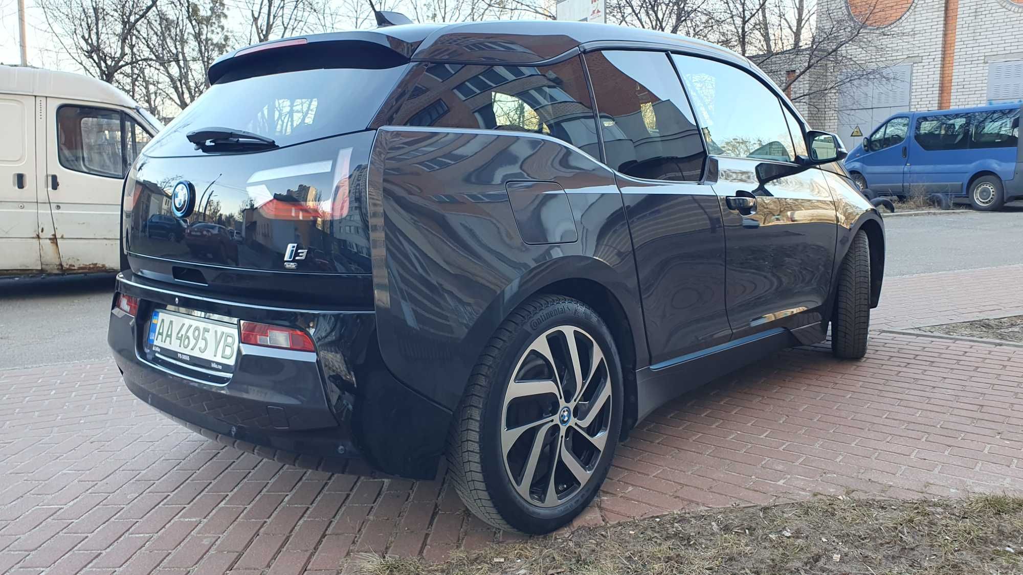 BMW i3 2015 року