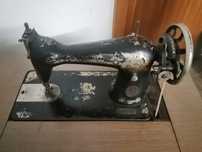 Máquina de costura antiga