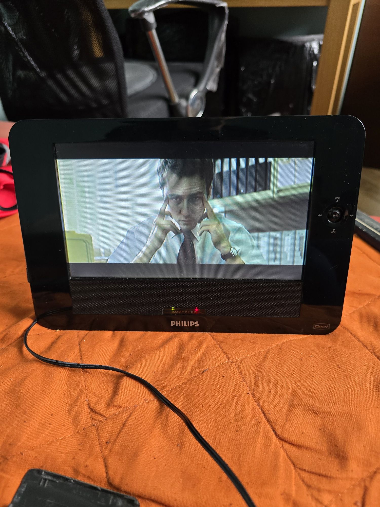 Philips DVD pet830 z ładowarką i baterią
