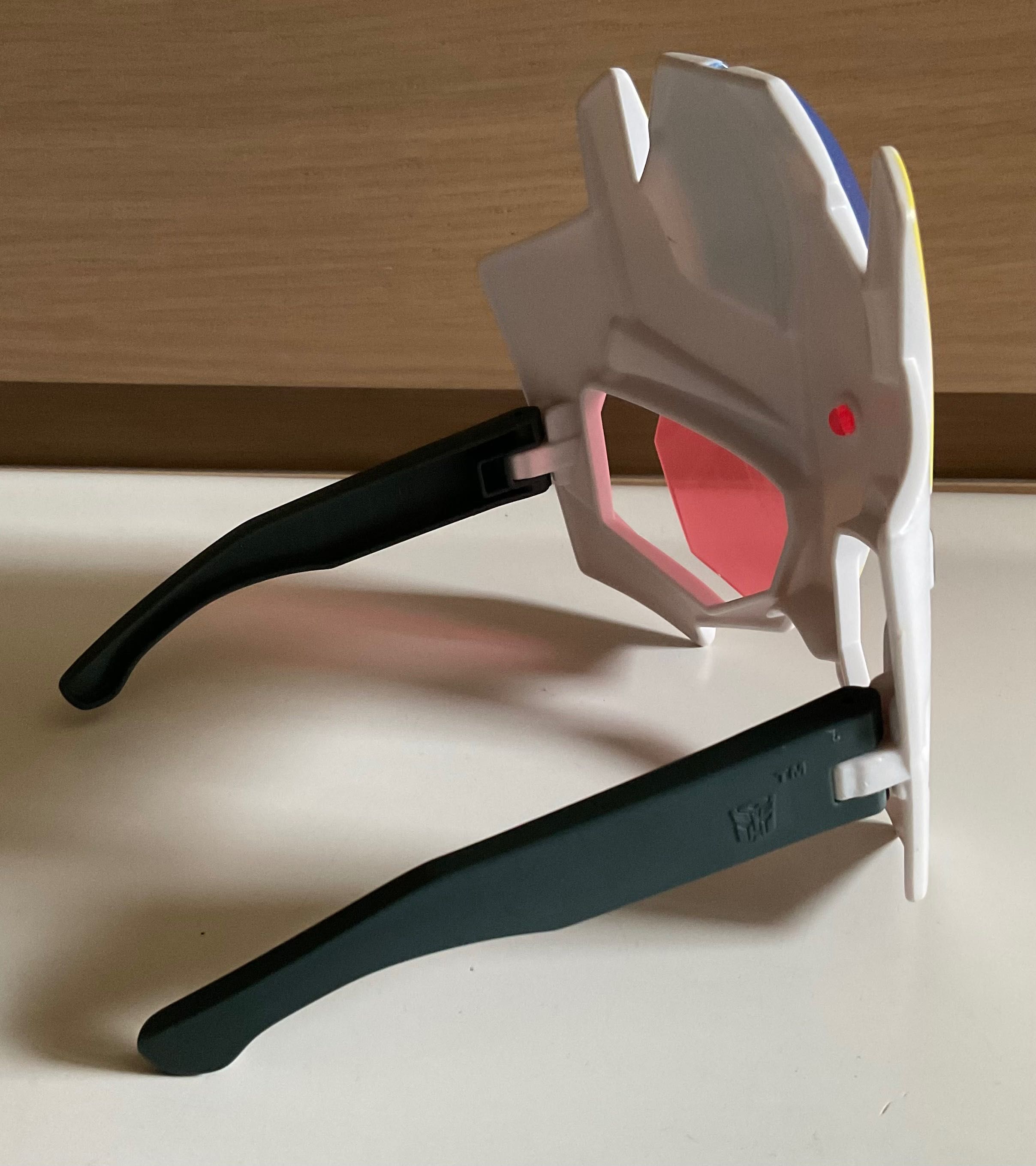 Hasbro Maska okulary"Transformers" Strongarm z McDonald's 2016