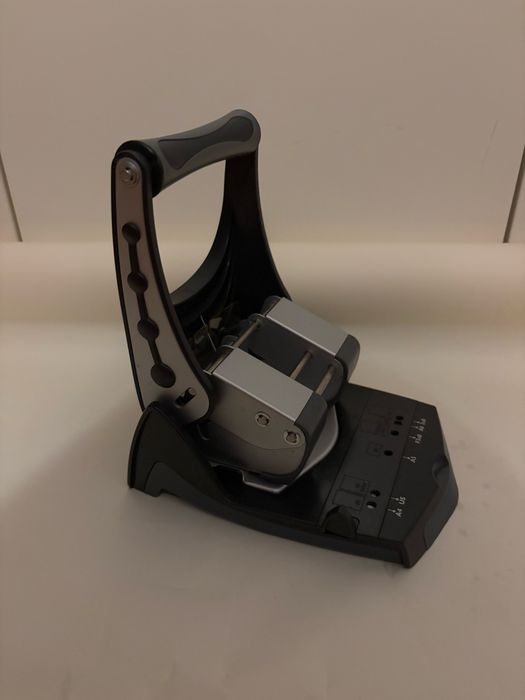 Furador Easy da Maped (40 folhas) novo