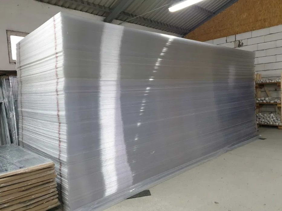 Poliwęglan komorowy 10 mm Opal, 4x2.10 m, UV i na wymiar