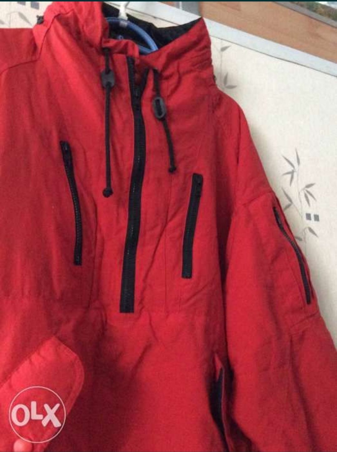 Анорак, бренд, красная куртка,  алая, червона,  р. M / L, Италия