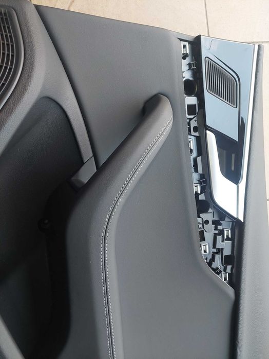 Boczki drzwi audi A5 F5 8W