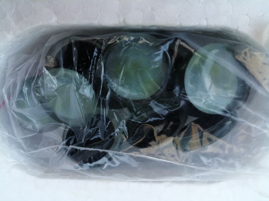 Jogo de damas e xadrez em vidro