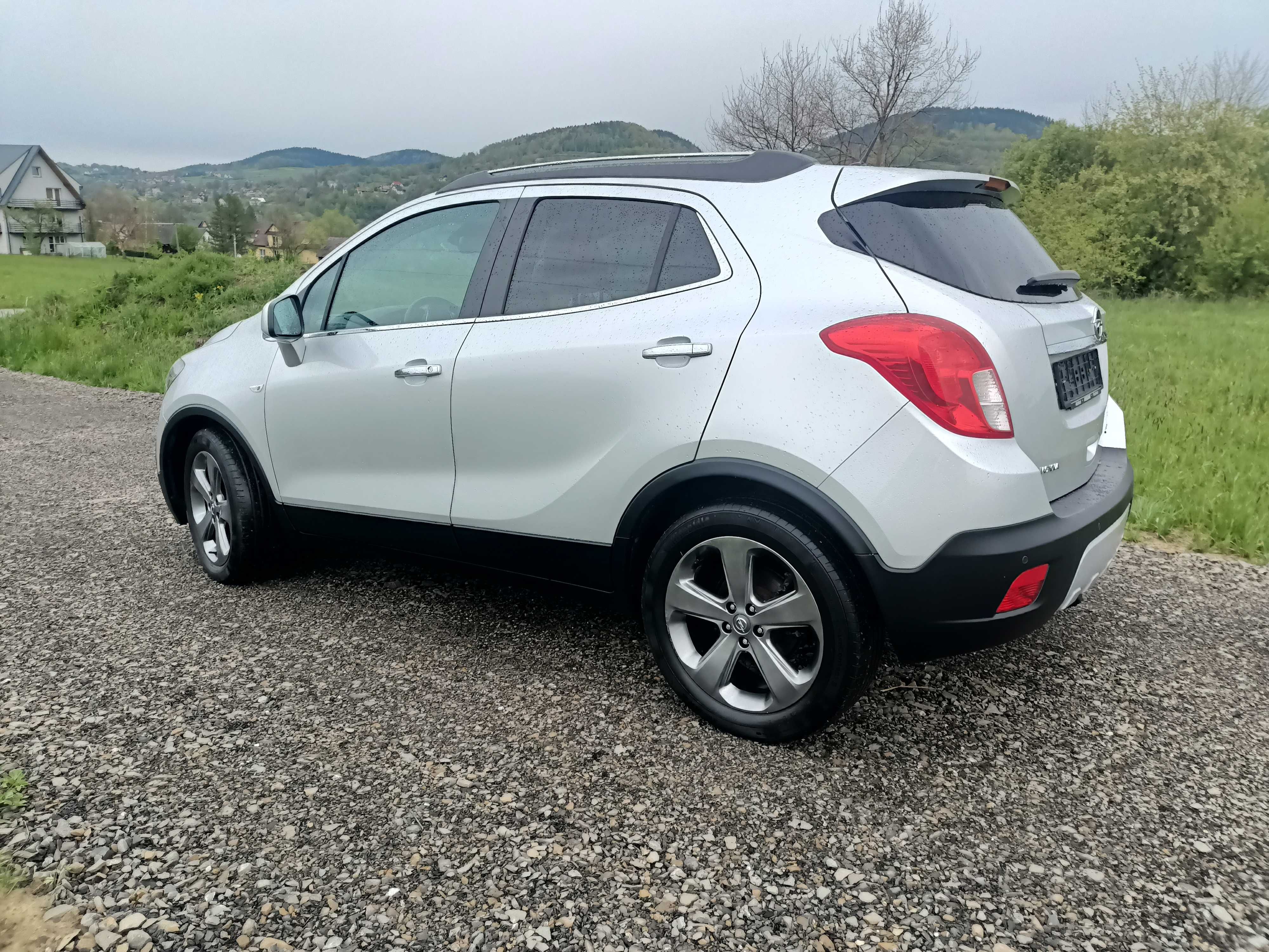 Opel Mokka Cosmo , niski przebieg , 1.7 diesel