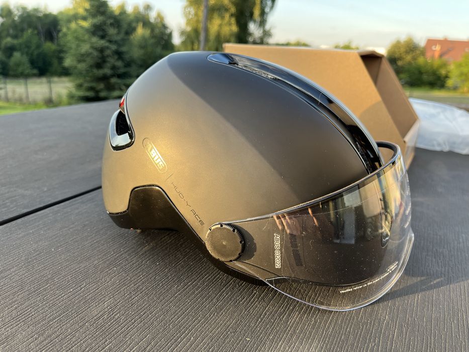 Kask rowerowy Abus Hud-y ACE z lampką rozmiar S 51-55