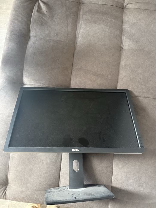 Продам монитор 27' Dell UltraSharp U2713HMt 2560х1440
