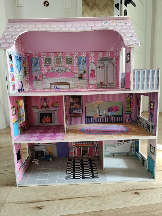 Domek dla lalek duży