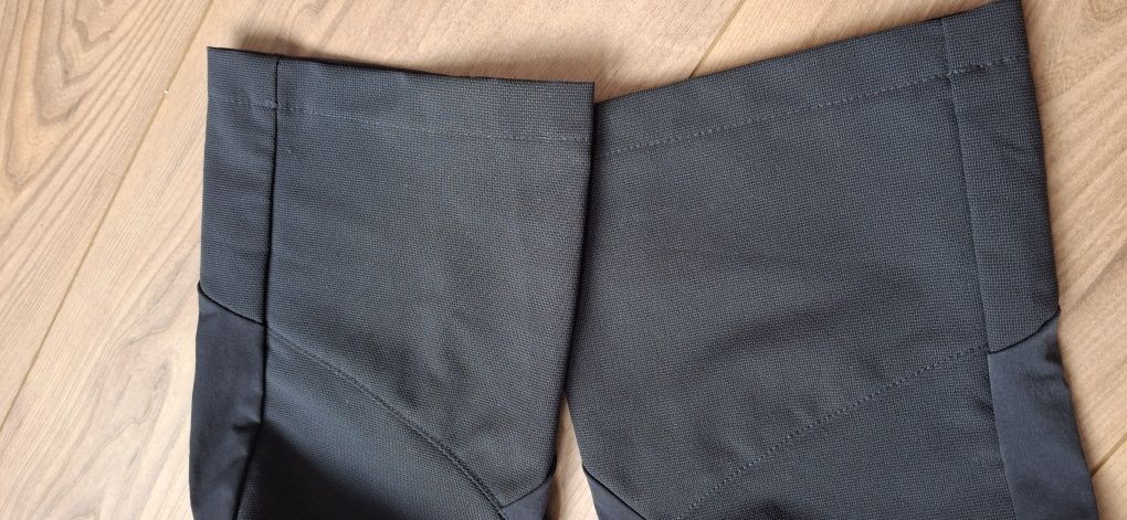 Spodnie górskie 141-150 z Decathlon jak nowe