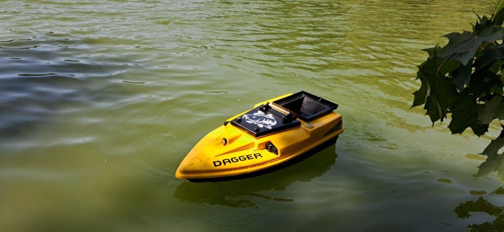 Карповий кораблик DAGGER GPS автопілот