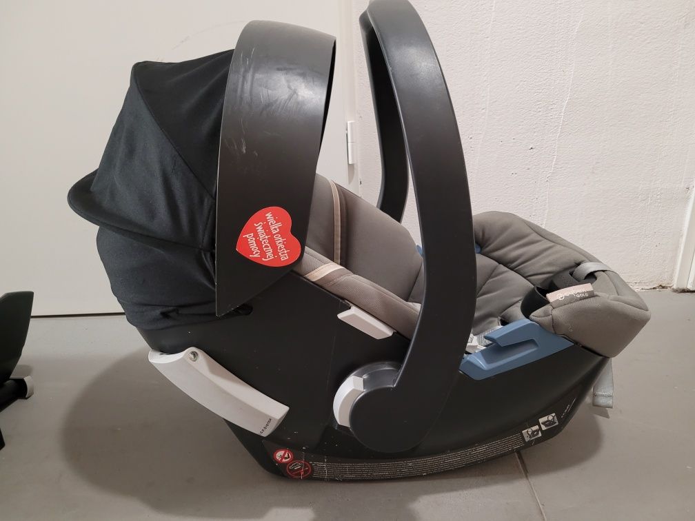 Cybex Aton 5 z bazą