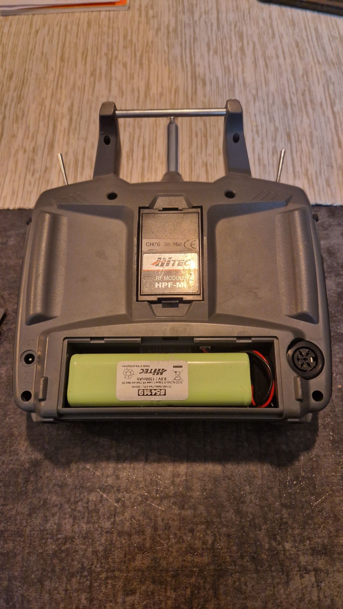 Nadajnik zdalnego sterowania Aparatura Hitec Optic 6