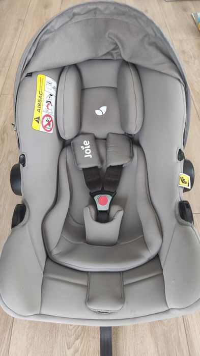 Cały zestaw: wózek 3w1, fotelik, baza Isofix