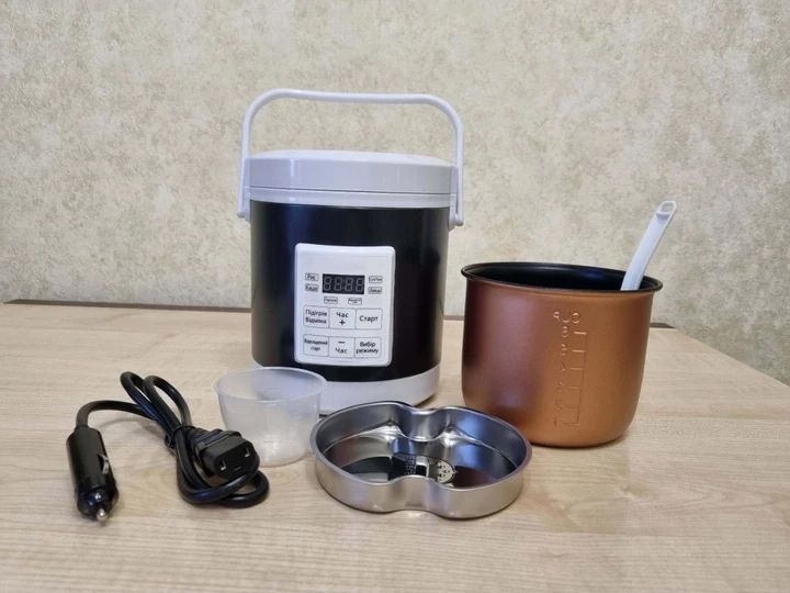 Автомобільна мультиварка DMWD 12/24 вольт 1,6 л