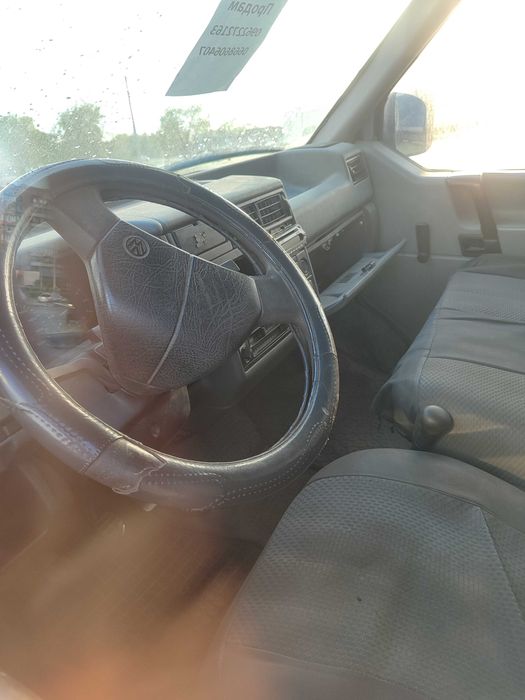 Volkswagen Transporter T4 2.4 Дизель 1994 Высокий кузов грузовик