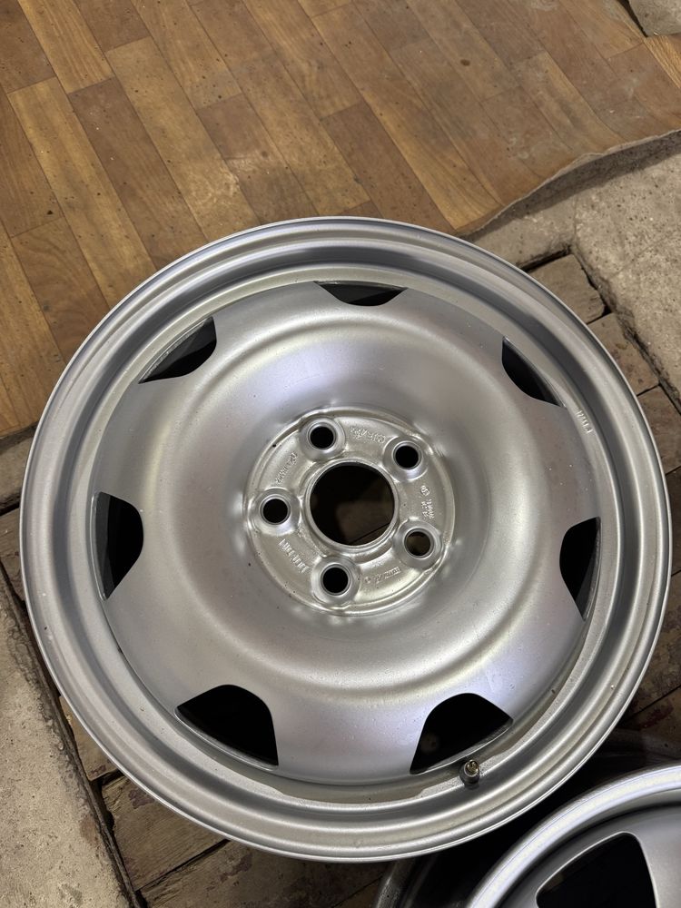 Диски металеві volkswagen T5, T6 r17 5 на 120