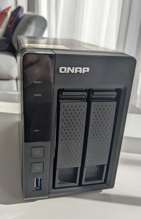 Serwer plików NAS QNAP TS-253A-16G Quad-Core 16GB RAM + Dyski 2 x HGST