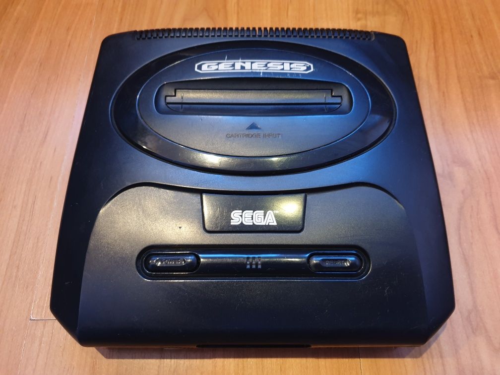 Ігрова приставка Sega Genesis NTSC регіон USA ревізія VA1