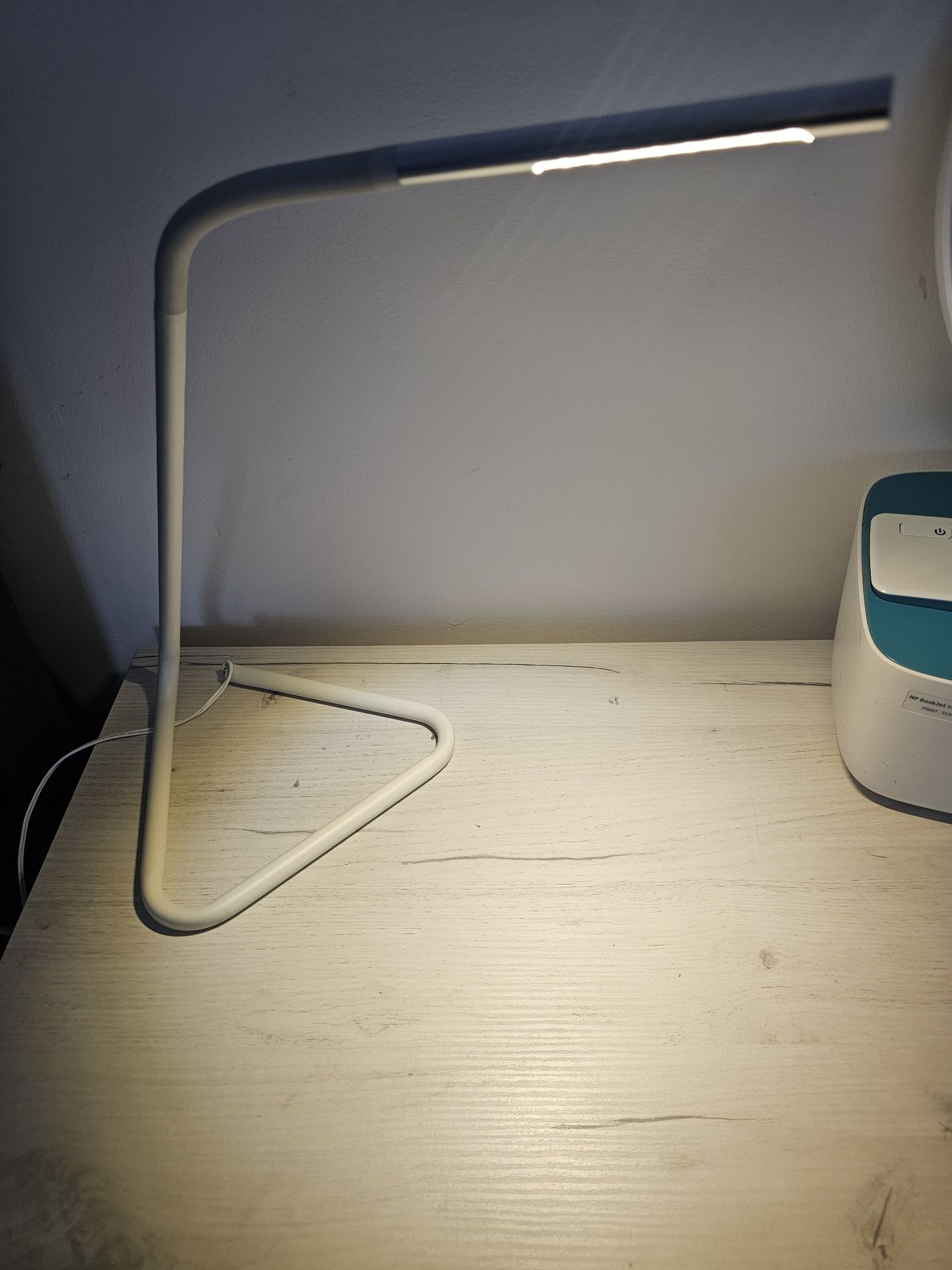 Lampka na biurko Ikea
