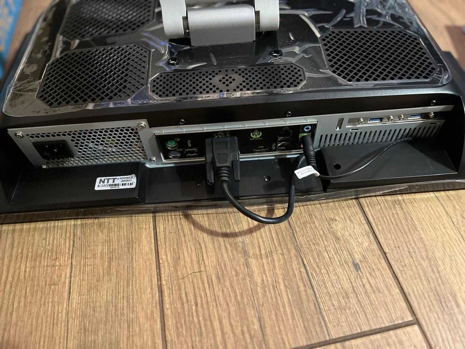 NOWY OKAZJA Komputer NTT All-in-One 21,5'' nowy i3-6100