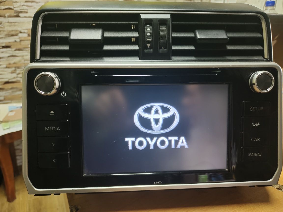 Штатна магнітола Toyota Land Cruiser Prado 150 2018- 86140-60C20