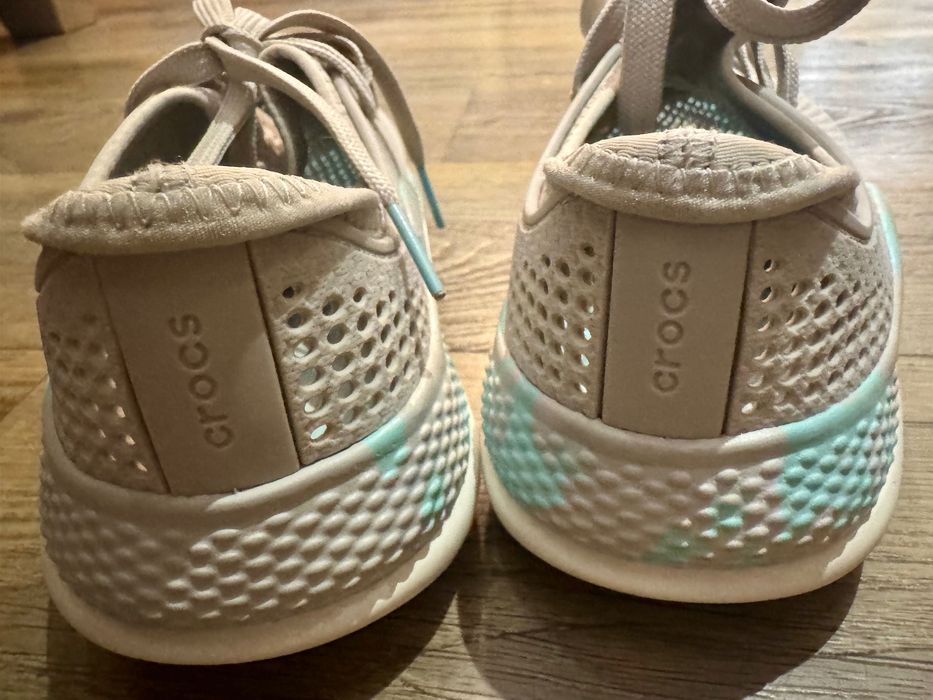 CROCS LiteRide Women 360 Pacer 40