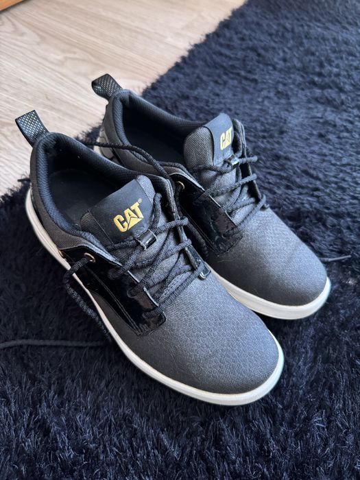 Кеди-туфлі caterpillar