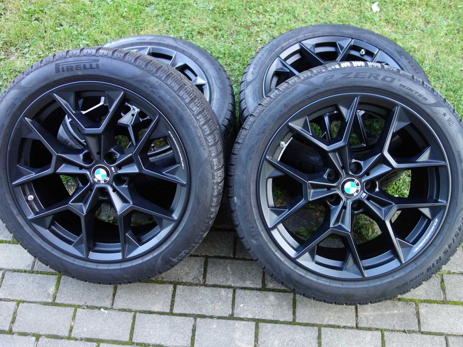 Koła Zimowe BMW G60 G61 M PERFORMANCE 19'' PIRELLI 2023 ROK