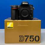 Nikon D750 (Corpo) - 24.3MP