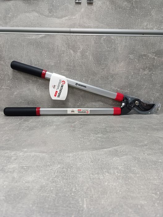 Сучкоріз садовий для обрізання гілок 680 мм INTERTOOL FT-1111