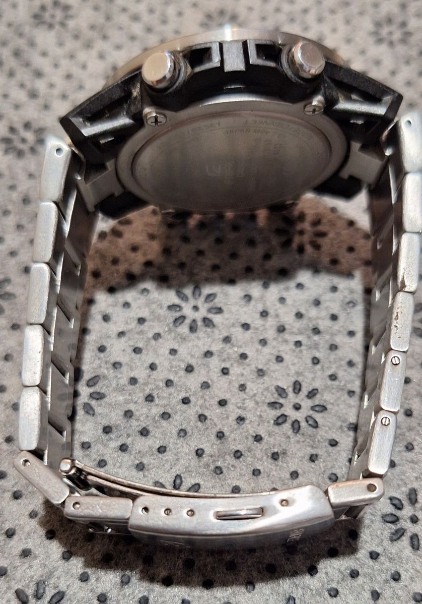 Casio Edifice  ECB - 2000D  1 AAEf